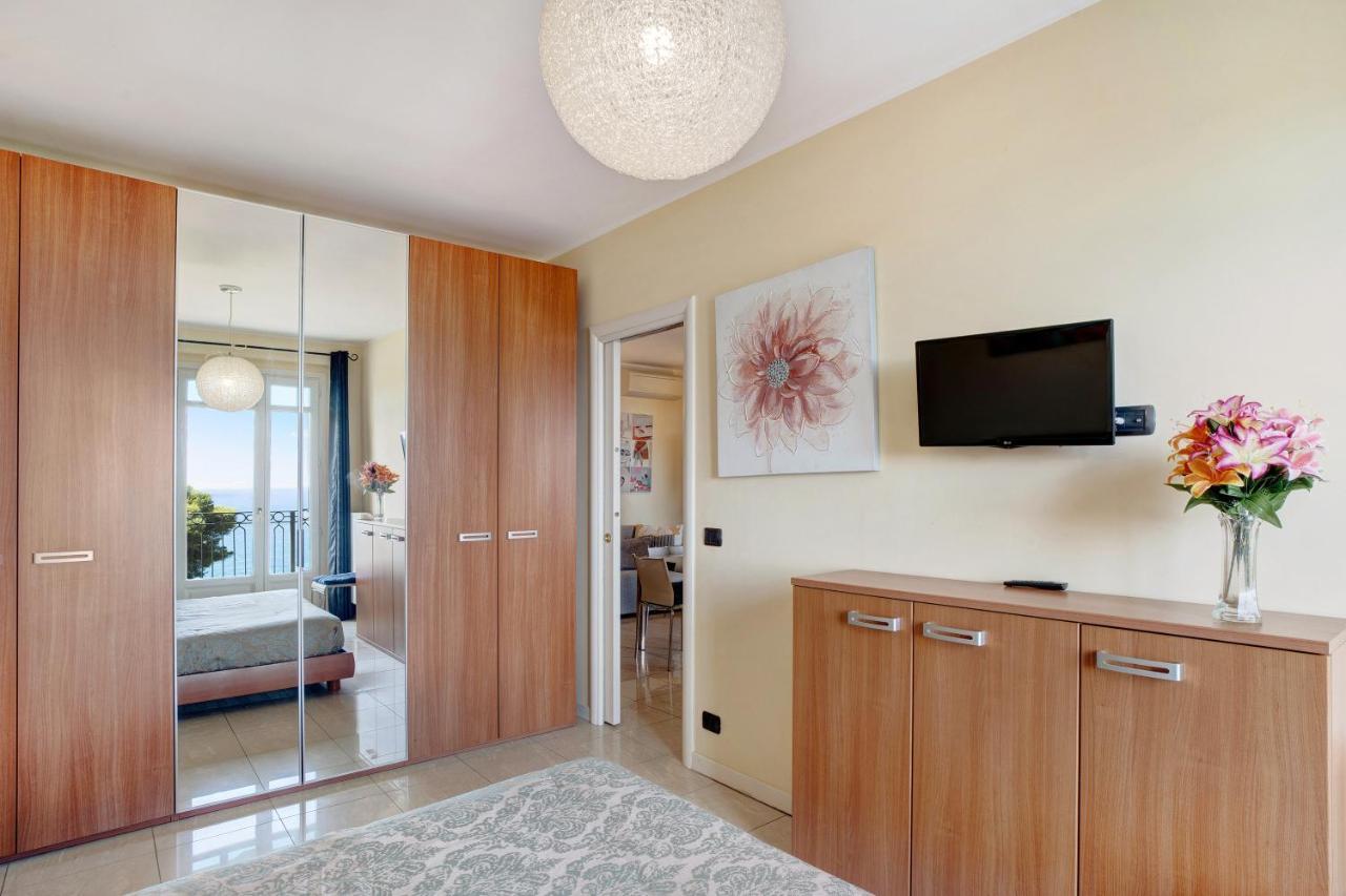 Casa Miradore 600 Mt Dal Mare Imperia Exteriör bild